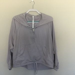Lululemon lavender pullover 1/4 zip size 8